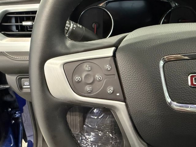 Used 2023 GMC Acadia SLT w/ Technology Package AWD/4WD image 12