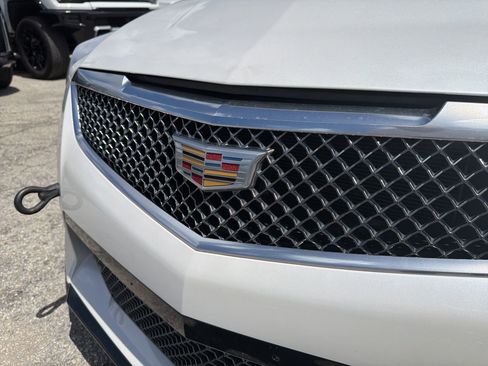 Used 2016 Cadillac ATS V w/ Luxury Package RWD image 8