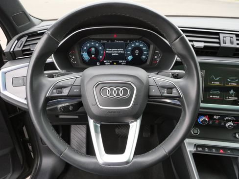 Used 2023 Audi Q3 2.0T Premium w/ Convenience Package AWD/4WD image 26