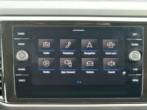 Used 2023 Volkswagen Atlas SE w/ Black Wheel Package AWD/4WD image 12