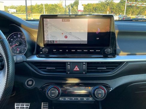 Used 2022 Kia Forte GT-Line FWD image 21