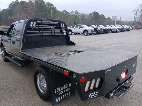 Used 2021 RAM 3500 Tradesman w/ Chrome Appearance Group image 6