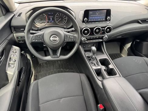 Used 2024 Nissan Sentra S FWD image 15