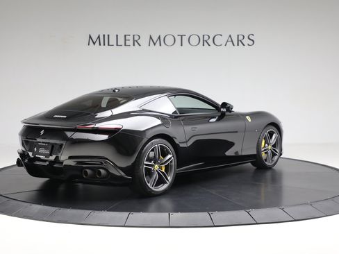 Certified 2022 Ferrari Roma RWD image 7