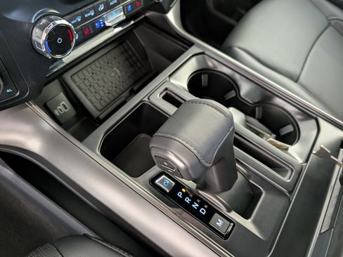 New 2025 Ford F150 Lariat w/ Equipment Group 501A Mid image 19