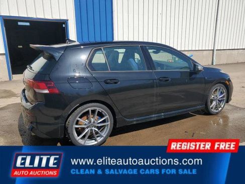 Used 2024 Volkswagen Golf R image 5