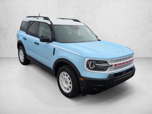Certified 2025 Ford Bronco Sport Heritage w/ Convenience Package AWD/4WD image 3