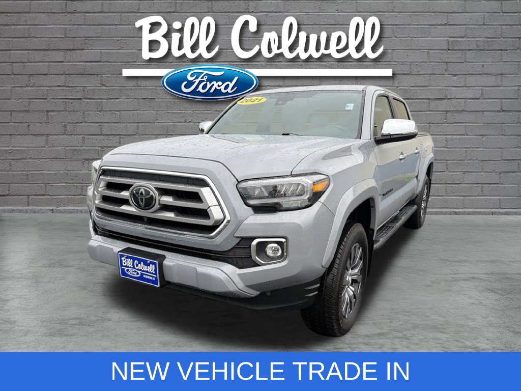 Used 2021 Toyota Tacoma Limited AWD/4WD image 9