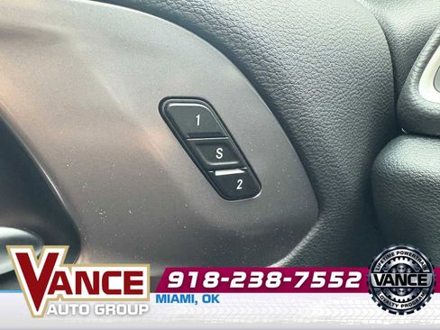 New 2026 Chrysler Pacifica Select w/ S Appearance Package image 36