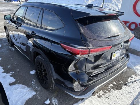 Certified 2023 Toyota Highlander XSE image 6