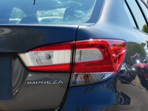 Used 2018 Subaru Impreza 2.0i AWD/4WD image 17