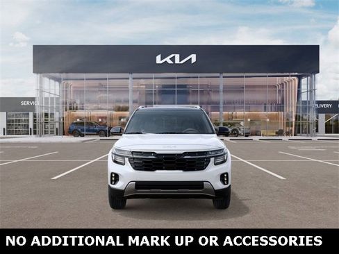 New 2026 Kia Seltos SX image 2