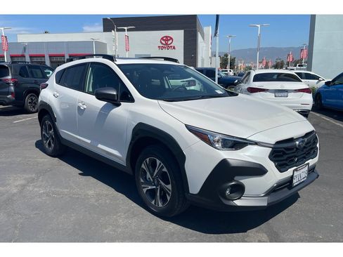 Certified 2026 Subaru Crosstrek 2.5i Premium AWD/4WD image 8