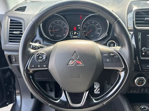 Used 2018 Mitsubishi Outlander Sport SEL AWD/4WD image 13