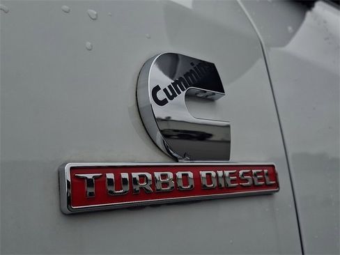 Used 2023 RAM 3500 Tradesman w/ Chrome Appearance Group image 31