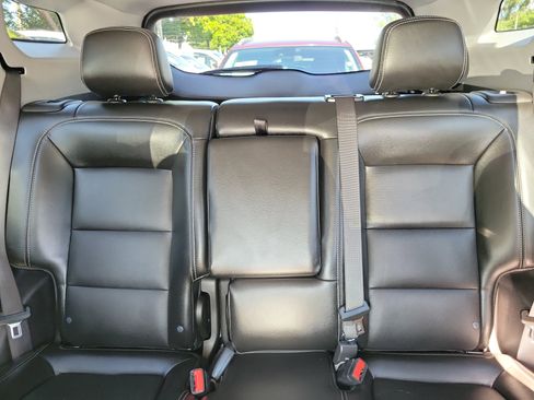 Used 2022 GMC Terrain SLT FWD image 15
