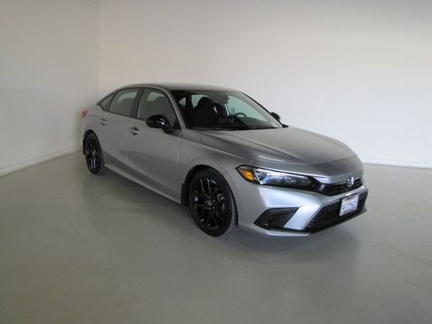 Certified 2023 Honda Civic Sport image 3