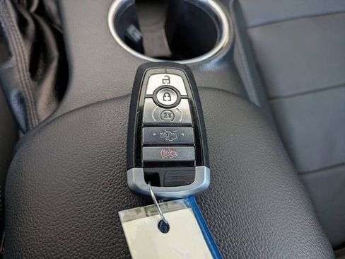 Used 2018 Ford Mustang GT Premium image 33