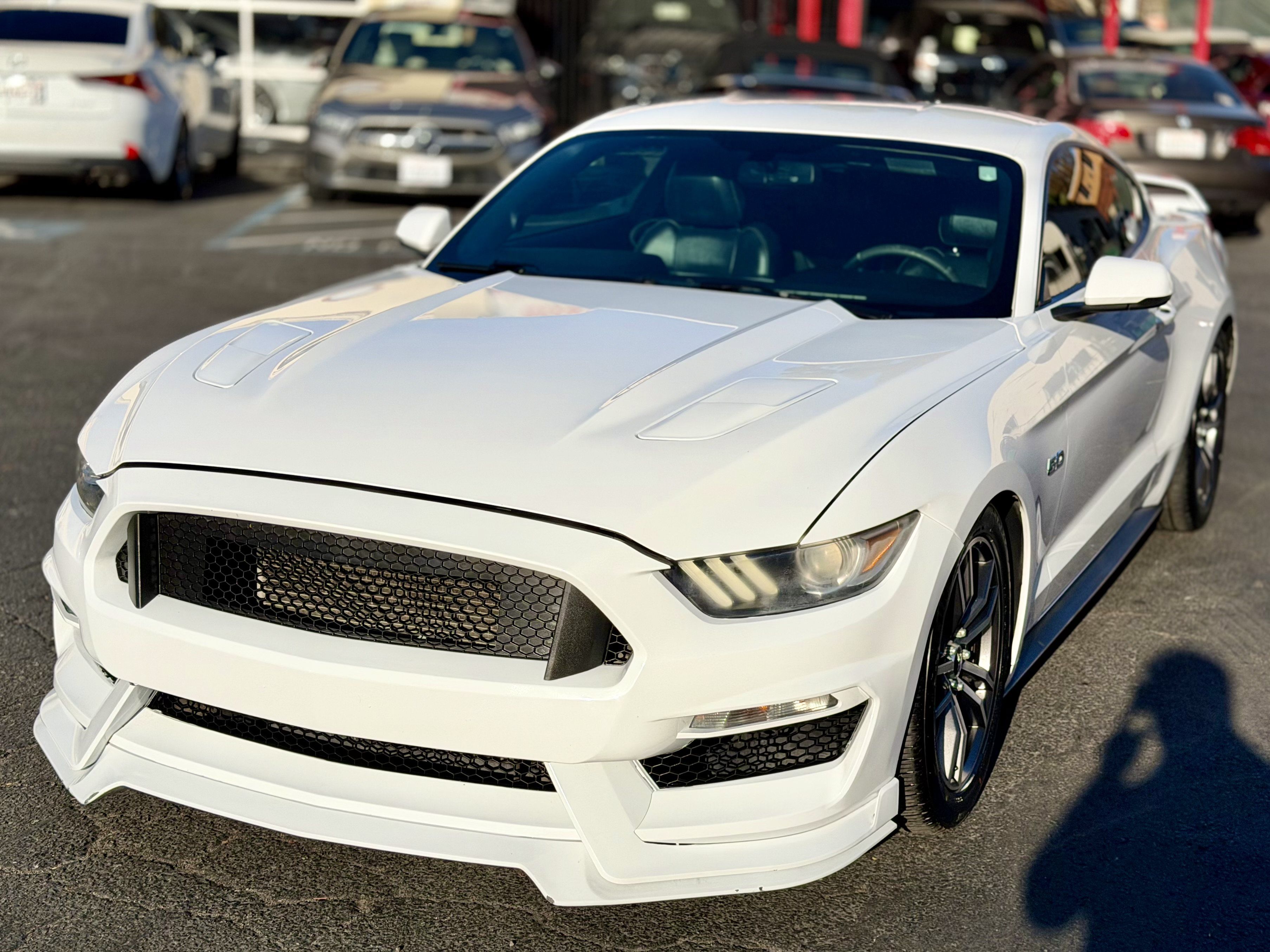 Used 2017 Ford Mustang GT Premium RWD image 6