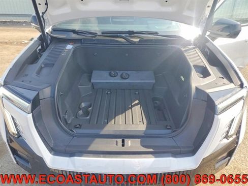 Used 2026 GMC Sierra EV Elevation AWD/4WD image 7