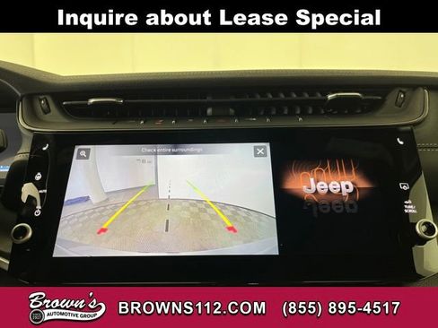 Used 2026 Jeep Grand Cherokee Limited image 31