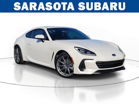 Used 2025 Subaru BRZ Limited image 1