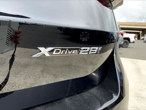 Used 2025 BMW X1 xDrive28i w/ Convenience Package AWD/4WD image 8