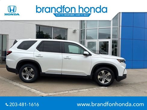 Used 2023 Honda Pilot EX-L image 7