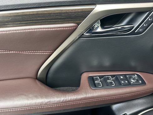 Used 2017 Lexus RX 350 AWD image 10