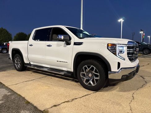Used 2023 GMC Sierra 1500 SLT w/ SLT Premium Package image 8