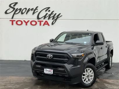Certified 2025 Toyota Tacoma SR5