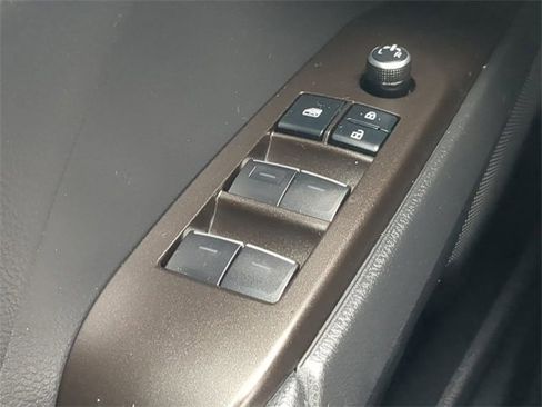 Certified 2022 Toyota Camry XSE image 24