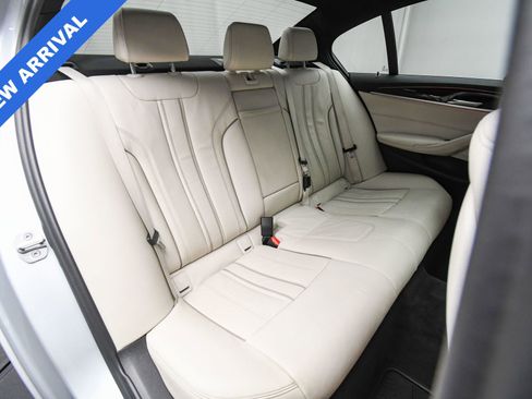Used 2019 BMW 540i xDrive 540i xDrive image 49