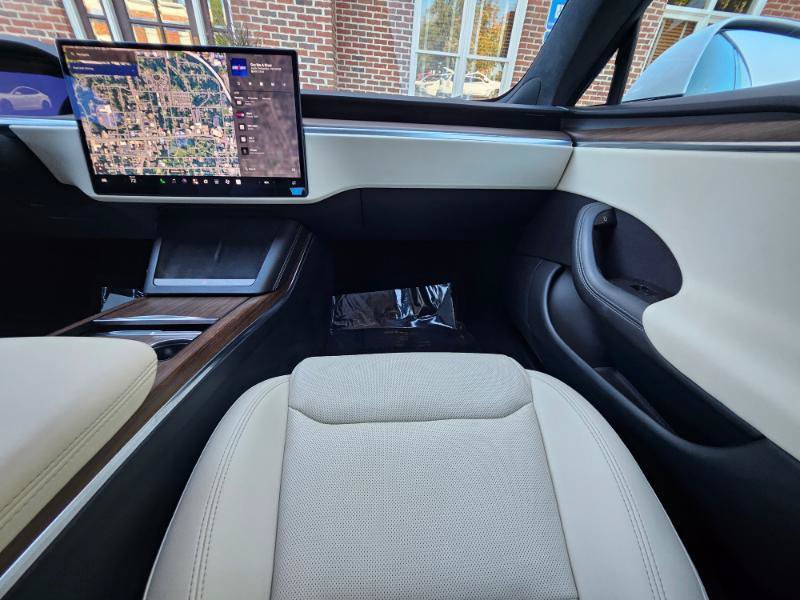 Used 2023 Tesla Model S AWD/4WD image 56
