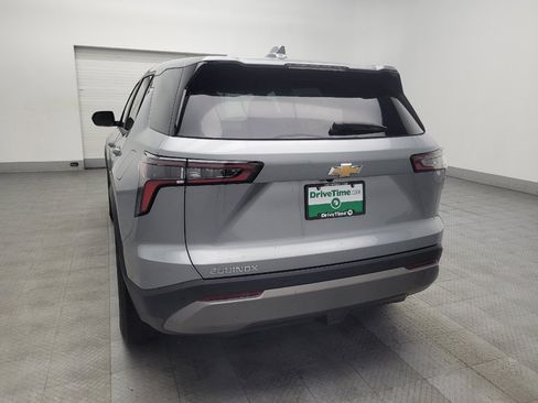 Used 2025 Chevrolet Equinox LT image 6