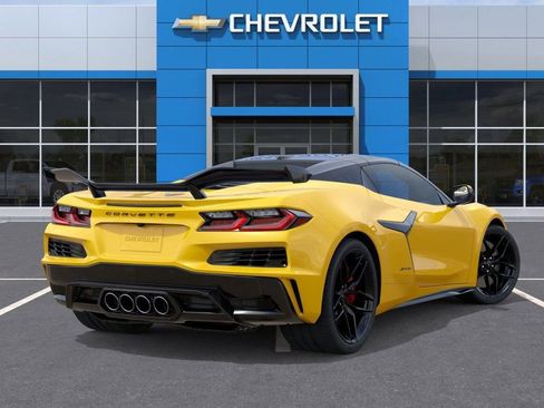 New 2026 Chevrolet Corvette Z06 w/ Z07 Performance Package RWD image 4