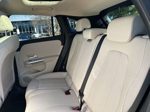 Certified 2023 Mercedes-Benz GLA 250 image 19