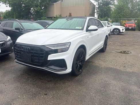 Used 2019 Audi Q8 Prestige w/ Year 1 Package AWD/4WD image 1