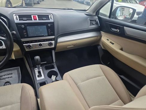Used 2016 Subaru Outback 2.5i Premium AWD/4WD image 43