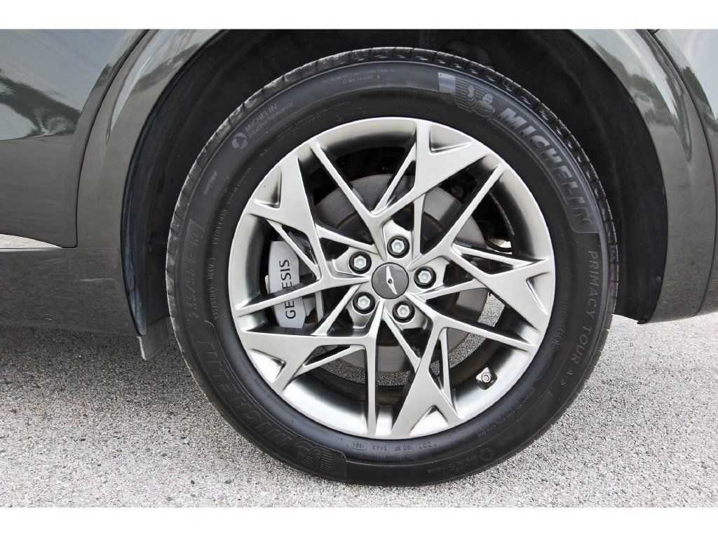 Used 2025 Genesis GV70 2.5T AWD/4WD image 34