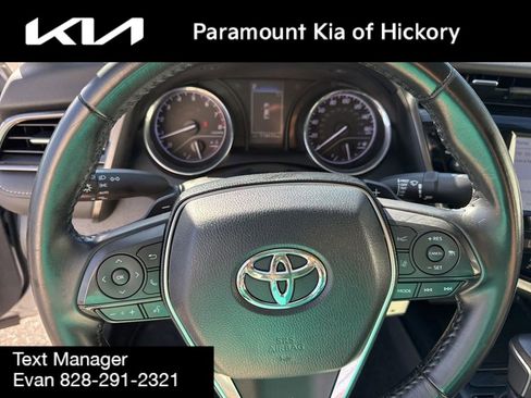 Used 2019 Toyota Camry SE FWD image 29