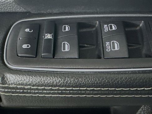 Used 2024 RAM 2500 Big Horn w/ Bed Utility Group image 14