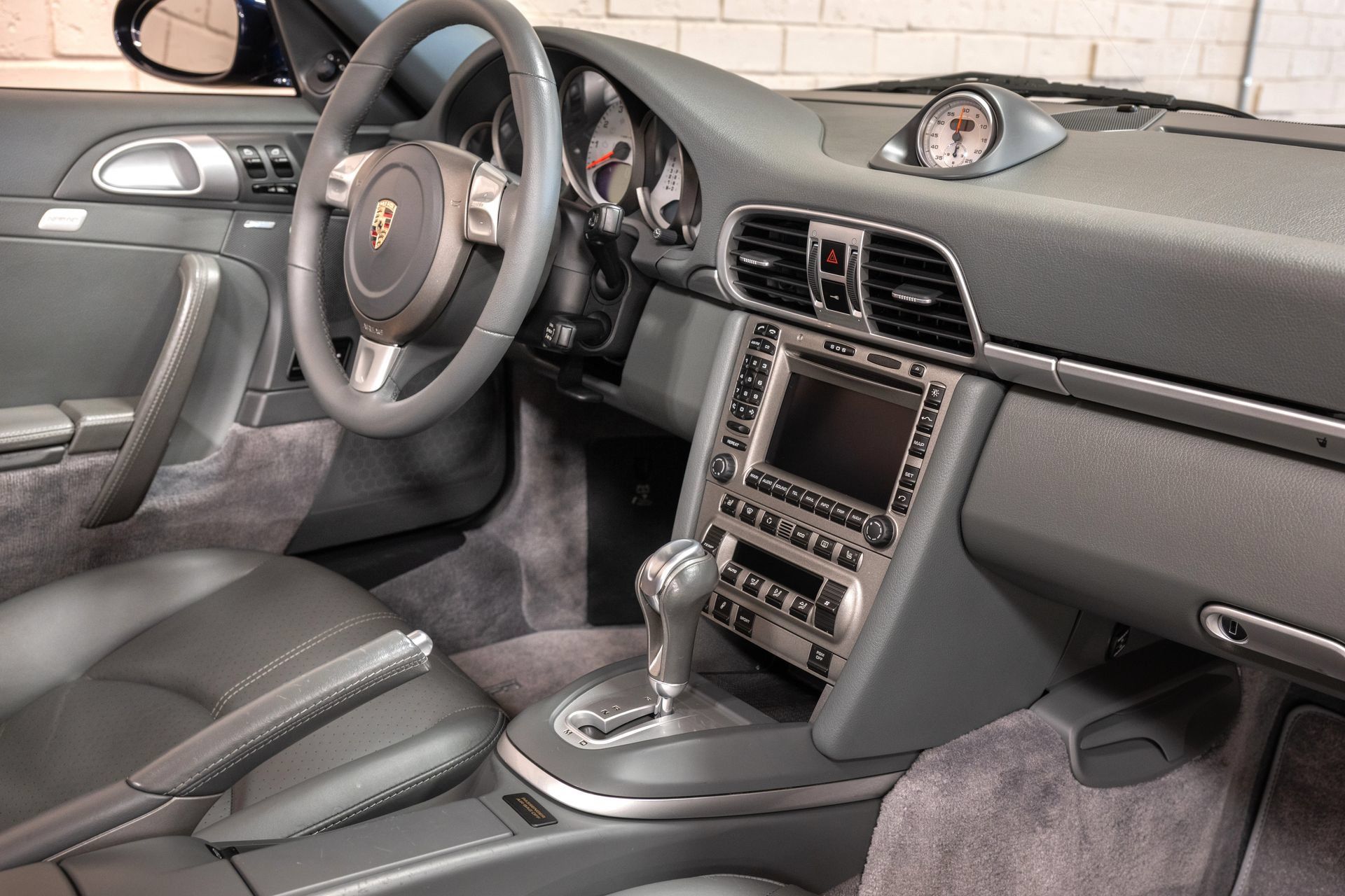 Used 2006 Porsche 911 Carrera S RWD image 39