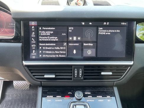Used 2020 Porsche Cayenne AWD/4WD image 20