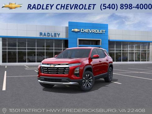 New 2026 Chevrolet Equinox LT w/ Safety and Technology Package image 8