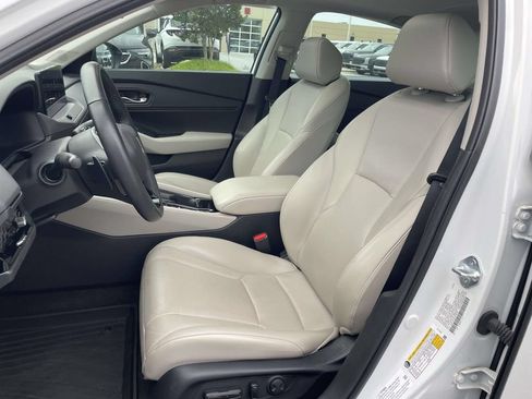 Used 2023 Honda Accord EX-L image 8