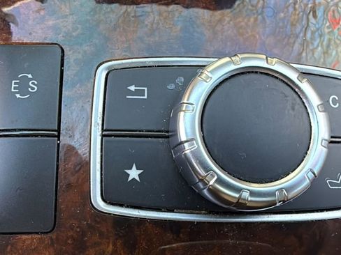 Used 2015 Mercedes-Benz CLS 400 image 33