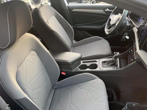 New 2026 Volkswagen Jetta Sport FWD image 5