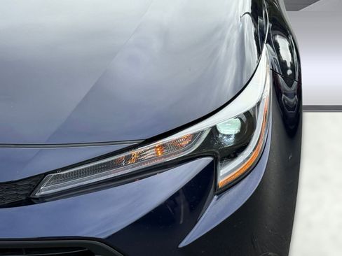 Used 2025 Toyota Corolla LE image 11