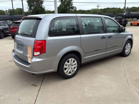 Used 2014 Dodge Grand Caravan American Value Package image 5